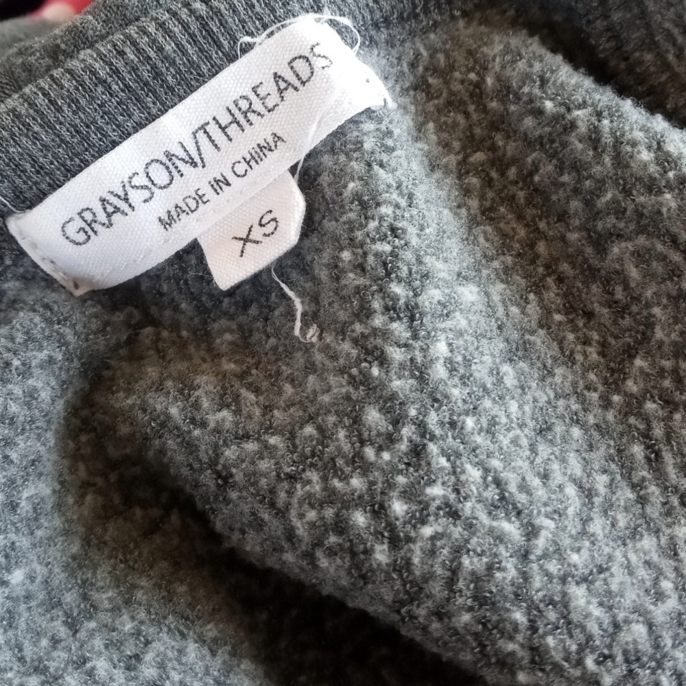 Grayson Threads Gray Good Vibes Graphic Pullover Sweatshirt Size Medium - Picture 10 of 12